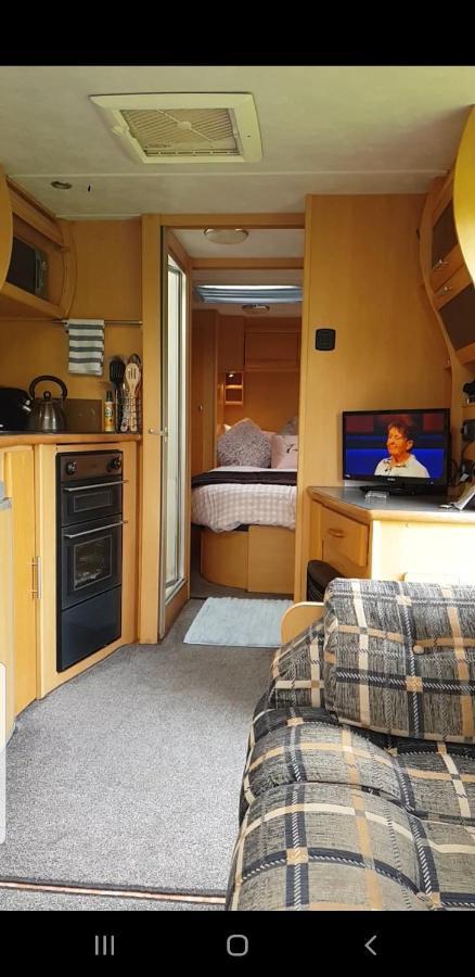 Self Contained Holiday Home Caravan Corsham Exterior foto